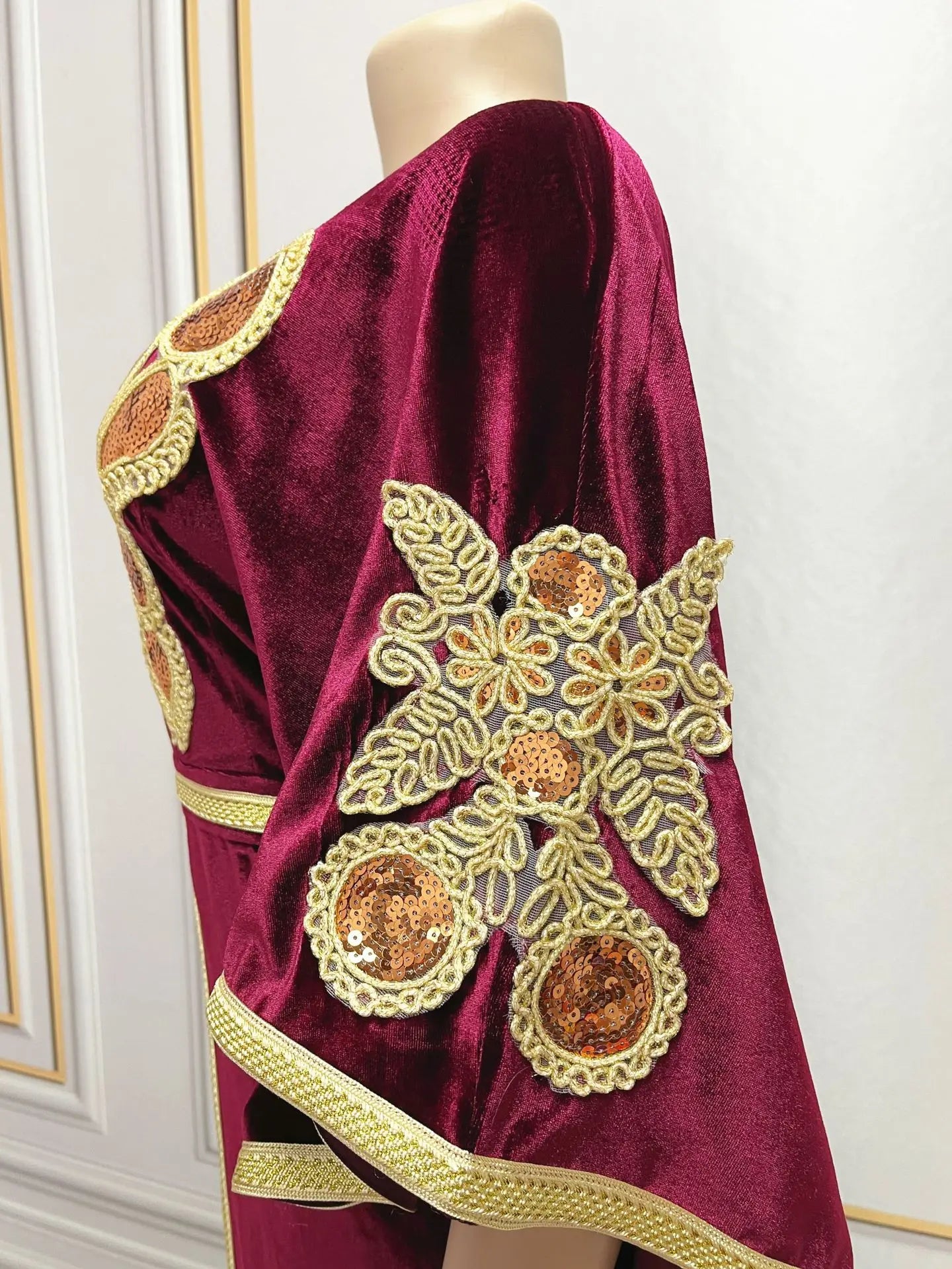 Luxury Velvet Dress with Embroidery Batwing Sleeves, Full-Length Elegance