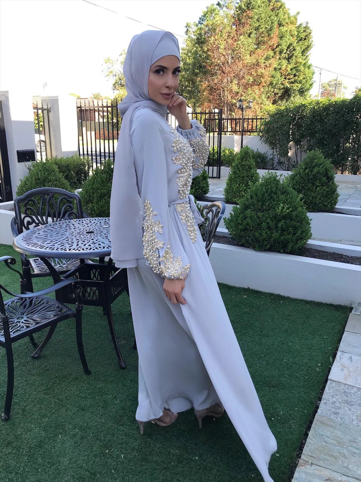 Rihana – ريحانة