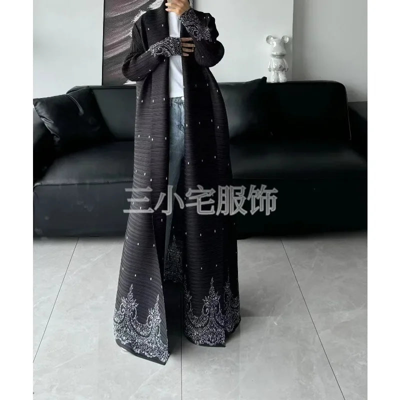 Winter Pleated Abaya Cardigan – Long Sleeve Saudi Style