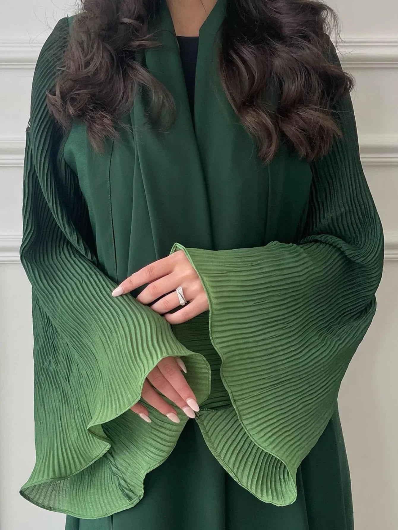 Mist of Eden Flare Sleeve Abaya - Elegant Arabian Style