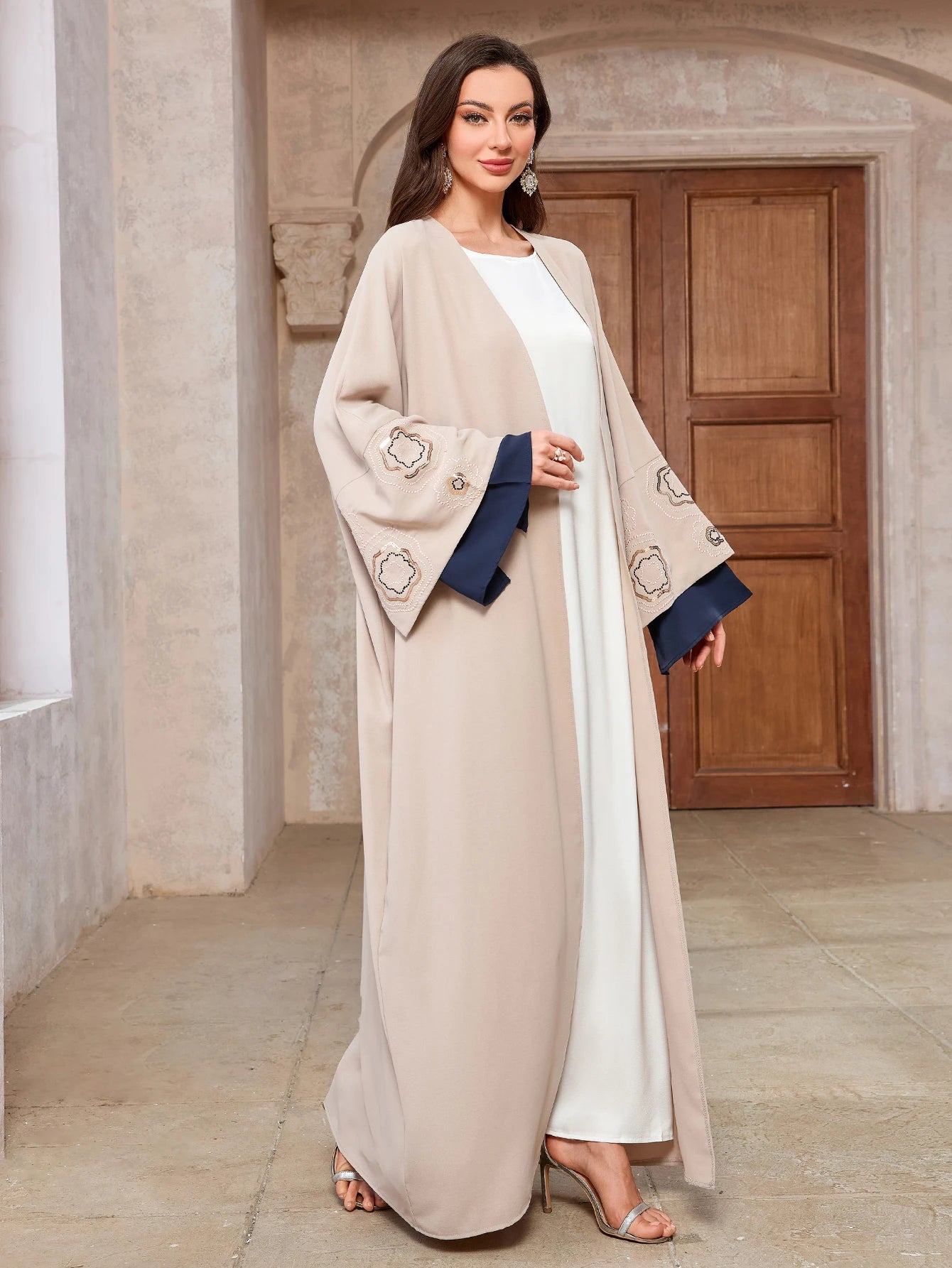 Dubai Turkey Abayas  For Women Modest Dress Ramadan Eid Embroidery Kimono Musulmane Kaftan Oversize Islamic Robe Open Abaya