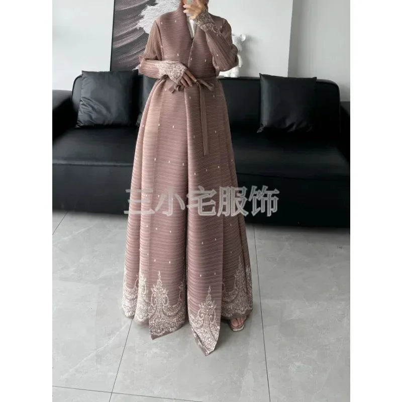 Winter Pleated Abaya Cardigan – Long Sleeve Saudi Style