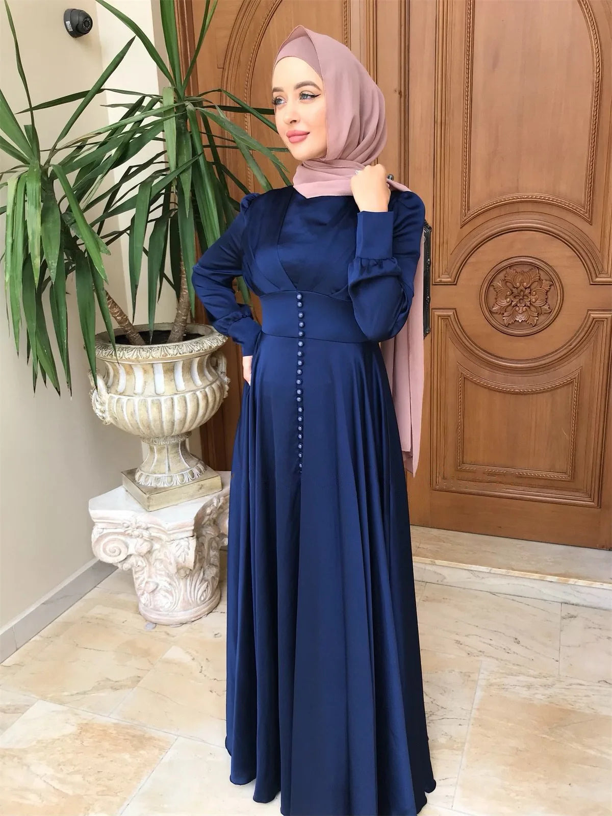 Elegant Satin Kaftan Abaya – Long Sleeve Modest Dress